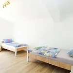 Ferienhaus Mit Privatpool Fuer 6 Personen Ca 107 Qm In Medulin, Istrien Suedkueste Von Istrien