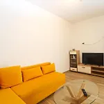 Ferienhaus Mit Privatpool Fuer 6 Personen Ca 107 Qm In Medulin, Istrien Suedkueste Von Istrien