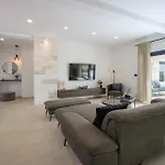 Amazing Home In Loborika With Wifi