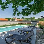 Holiday Home In Visnjan - Istrien 50053