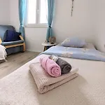 Apartment Sea Garden