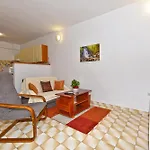 Apartment Zeljko 34