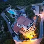 Casa Perla Holidays