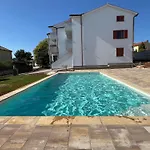 Fazana Inn