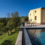 Casa Olika