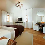 Villa Benvenuti Near Motovun For 8 People - Pet Friendly With Salt - Water Pool