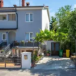 Apartment Luana