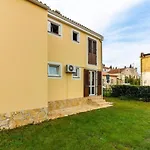 Apartment Nadica