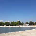 Apartments Mir