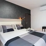 Villa Ardanela In Kapelica - Haus Fuer 6-8 Personen