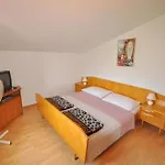Ferienwohnung Fuer 4 Personen Ca 45 M In Buzinija, Adriakueste Kroatien Westkueste Von Istrien