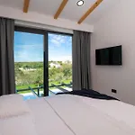 Stunning Home In Bale