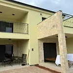 Holiday Homes Basilica