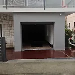Green Oasis New Apartment