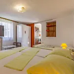 Holiday Home Premantura 02
