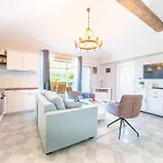 Villa Krasna Kuca For 5 People Near Labin - Rabac With Private Heated Pool