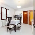 Apartments Carmelo