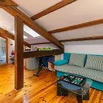 Amazing Home In Krnica With Wifi