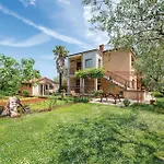 Stunning Apartment In Umag With Wifi