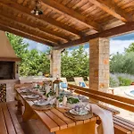 Stunning Home In Pula With Outdoor Swimming Pool