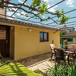 1 Bedroom Amazing Apartment In Porec