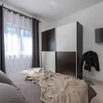 3 Bedroom Amazing Home In Strmac