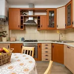 4 Bedroom Nice Home In Krnica