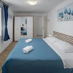 Apartment Zambratija 2557A