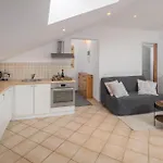 Gorgeous Apartment In Musalez With Kitchen