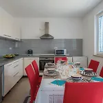 Amazing Apartment In Pula With Wifi
