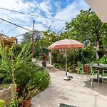 Nice Apartment In Umag With Kitchen