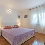 Awesome Apartment In Fazana With Wifi