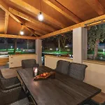 Amazing Home In Rovinj With Wifi