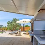 Gorgeous Home In Fazana With Kitchen