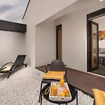 3 Bedroom Awesome Home In Valbandon