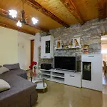 Awesome Home In Nedescina With Wifi