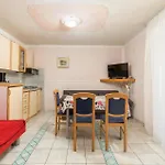 Gorgeous Apartment In Fazana With Kitchen