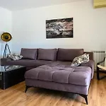 Pet Friendly Home In Stokovci