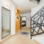 4 Bedroom Nice Home In Galizana
