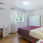 Nice Home In Labin With Kitchen