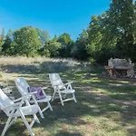Stunning Apartment In Vabriga With Wifi