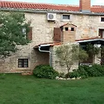 House Gurianum