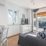 Gorgeous Home In Peroj With House Sea View