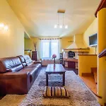 Lovely Home In Veliki Vareski With Kitchen