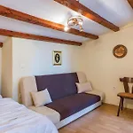 Gorgeous Apartment In Rovinj With Wifi