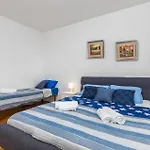 Stunning Apartment In Medulin With Wifi