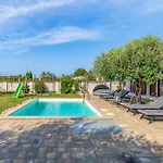 Awesome Home In Pula With Outdoor Swimming Pool