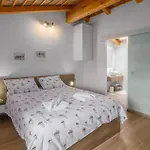 Gorgeous Home In Dracevac With Wifi