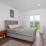Amazing Home In Rukavac With Kitchen