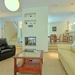 Villa Alma